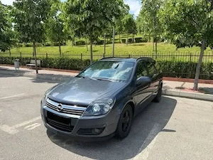 Opel astra H 