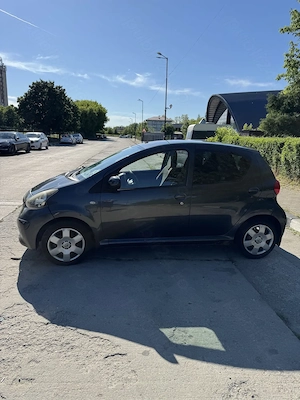 Inchiriez Toyota Aygo 2008 - imagine 3