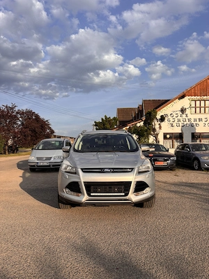 Ford Kuga 2.0 TDCI 4x4 - imagine 2