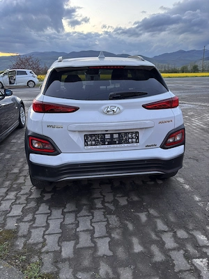 Hyundai Kona Premium 64 kWh Electric - imagine 6