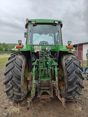 Tractor John Deere 7600 - imagine 4
