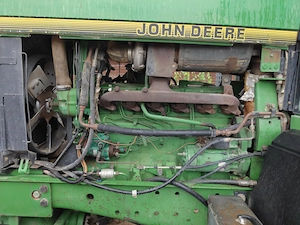 Tractor John Deere 7600 - imagine 8