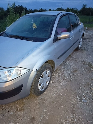 Renault Megane 1.6 benzina  - imagine 4