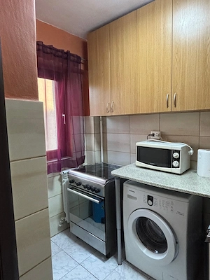 Garsonieră renovată, mobilată complet   Rahova, zona Petre Ispirescu - imagine 5