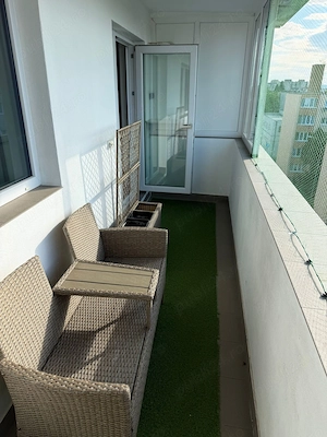 De închiriat: Apartament spațios cu 3 camere   Zona 7 Noiembrie (10 min. de UMFST) - imagine 7