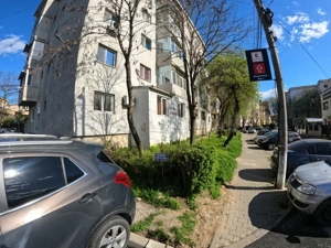 Apartament 3 camere decomandat, parter inalt, complet mobilat - imagine 17