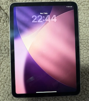 Vând iPad (A16) Wi-Fi 128 GB, culoare Silver