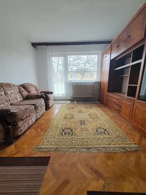  Inchiriez apartament cu 2 camere in zona C. Sagului - imagine 2