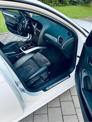 Audi A4 b8 quattro 3xSline - imagine 4