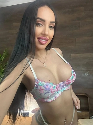 Show Web Dans Nud Twerk Filmulete Partener Deplasare