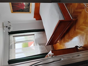 Închiriez apartament 3 camere 