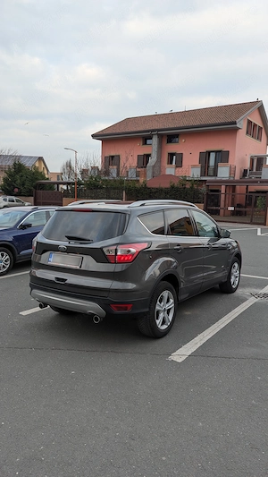 Vand Masina Ford Kuga 2018 1.5 benzina automate cu problema la motor (pierde antigel) - imagine 7