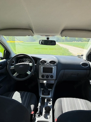 Ford focus 1.6 benzină 2009 - imagine 5