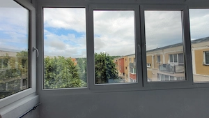 Vand apartament decomandat 2 camere