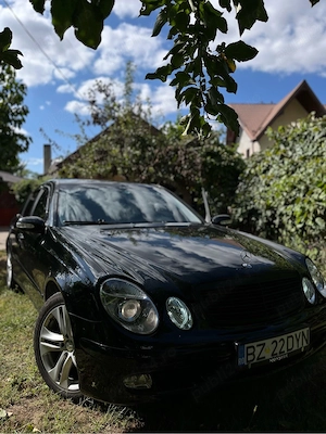 Mercedes E 200 CDI - imagine 2