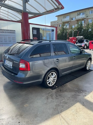 Skoda Octavia 2 Facelift 2011 | 2.0 TDI 140CP | Dotări Top - imagine 6