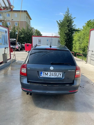 Skoda Octavia 2 Facelift 2011 | 2.0 TDI 140CP | Dotări Top - imagine 7