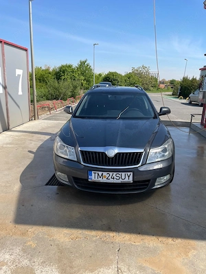 Skoda Octavia 2 Facelift 2011 | 2.0 TDI 140CP | Dotări Top - imagine 4