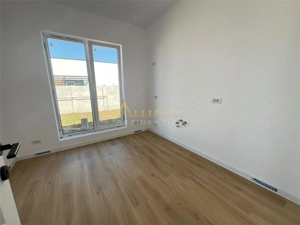 Casa  - 4 camere - 108 mp utili - Miorita - imagine 8