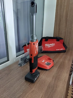 Clichet Milwaukee M12 Fuel Insider