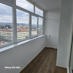Inchiriez apartament 2 camere ,Strada Schelelor nr.2 Campina ,renovat mobilat si utilat complet nou - imagine 11