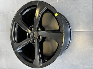 Vand Janta originala 19” Tesla Y Juniper, OEM - imagine 4