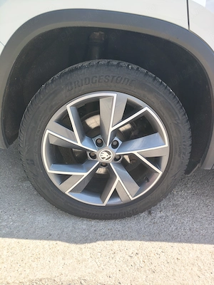 Skoda Kodiaq 2.0 tdi 4x4 190cp, 7 locuri - imagine 4