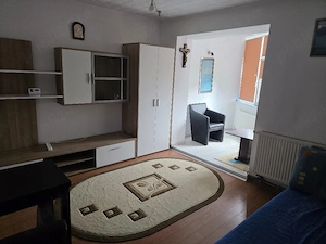 Închiriez apartament 2, zona Nord