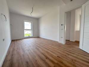 Duplex despartit prin camera tehnica Comision 0 - 189.000 Euro - imagine 9