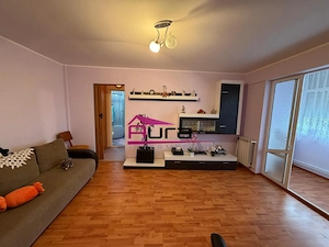 Apartament 3 camere zona Neptun