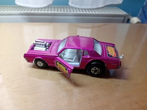 Diverse machete metal Matchbox King Anglia 