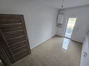 Bucatarie inchisa. Decomandat. Cu CF la zi, disponibil imediat - imagine 5