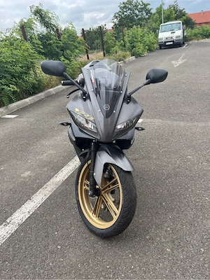 yamaha yzf r125 - imagine 3