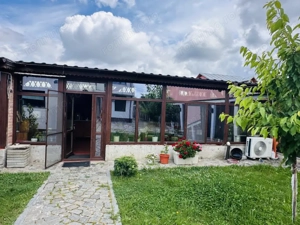 Vila exclusivista 388 mp construiti, 570 mp teren , piscina acoperita Rosu  - imagine 6