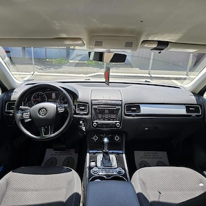 VW Touareg 2017 de vanzare - imagine 6