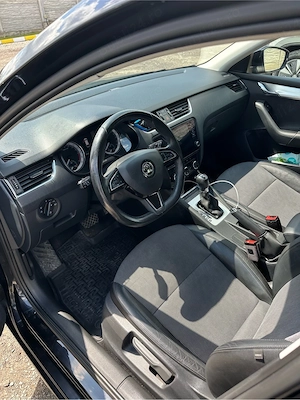Skoda Octavia 2019 - imagine 4