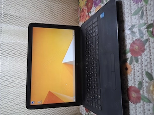 VAND LAPTOP HP quadrocore intel full bluetooth dvdrw cititor carduri camera  full option plus geanta