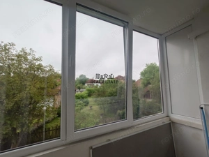 Apartament 3 camere Brad - imagine 19