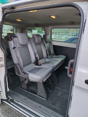 Microbus 8+1 ford tranzit custom pentru familie sau afacere. - imagine 4