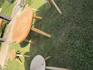 Masă cu scaune handmade 