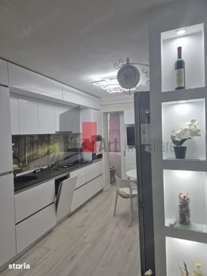 Vindem apartament cu 3 camere, Crângasi - imagine 18