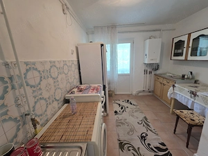 3 camere C. Calarasilor  - Viziru , 2 balcoane, sup 70 mp - imagine 7