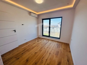 Vila P+1+M 5 camere Popesti-Leordeni - imagine 16