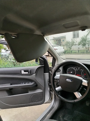 Ford Focus II Hatchback, 1.6 benzină, 100 CP, an 2007 - imagine 5
