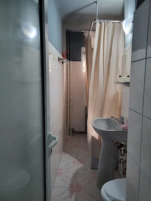 Apartament 2 camere de vânzare - direct proprietar - 40 m, etaj INTERMEDIAR  - imagine 5