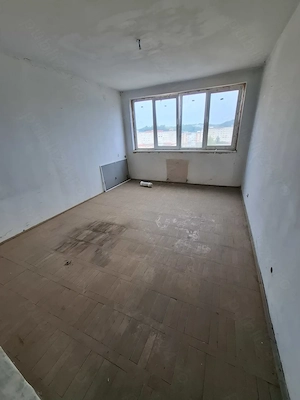 Vând apartament 2 camere confort 1 decomandat ocupabil imediat  - imagine 2