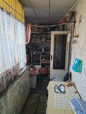 Apartament 3 camere decomandate, etaj 3, in Comanesti  - imagine 3