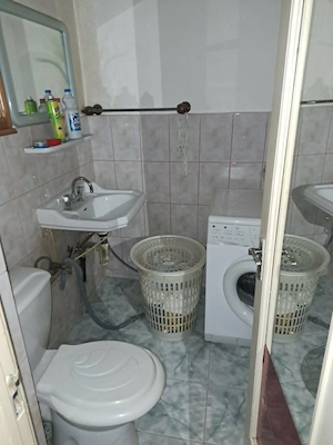 Apartament 3 camere decomandate, etaj 3, in Comanesti  - imagine 5