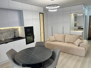 Apartament 2 camere, Campeador, etaj 3, parcare, utilat mobilat