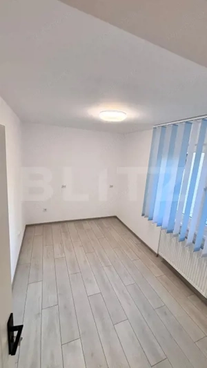 Apartament 3 camere, 48 mp, renovat complet - zona Dambu Pietros - imagine 3